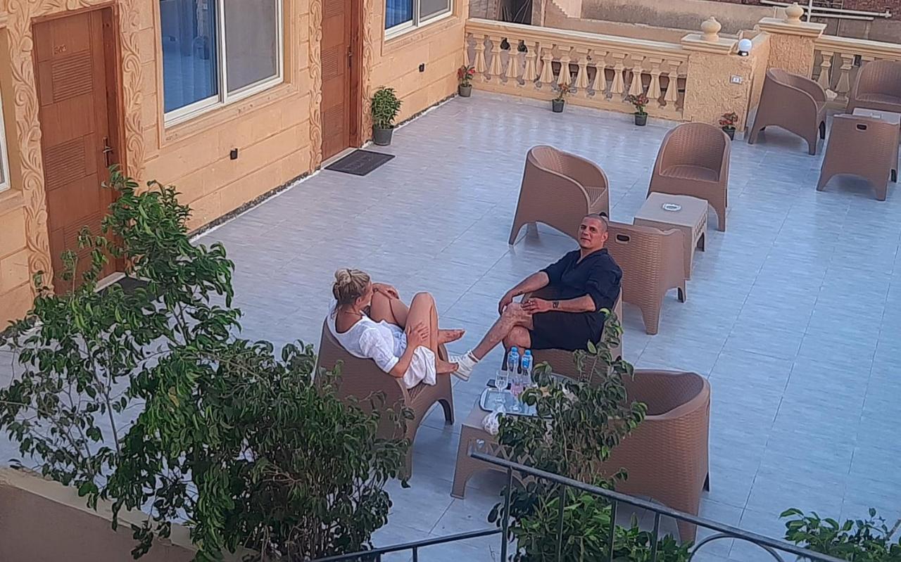 Hotel Tamara Pyramids View à Kafret el-Gabal Extérieur photo